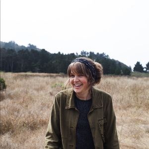 Meet your Posher, Amy